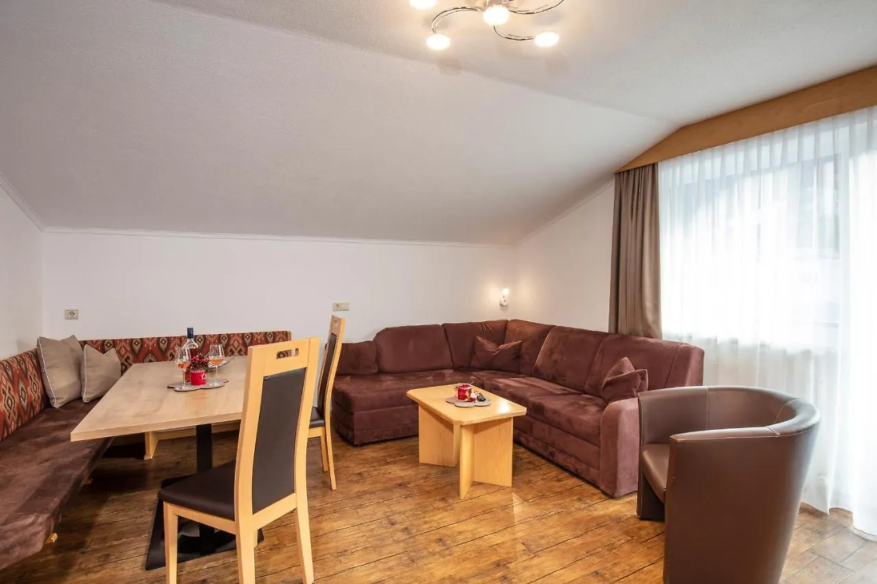 Sportpension Rubin Sölden 0*,  Austria